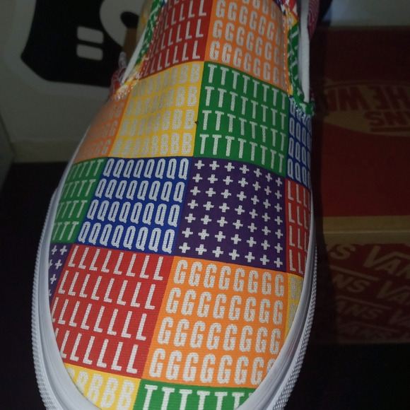 Vans Classic Slip On Pride Multiple Sizes - Picture 3 of 11